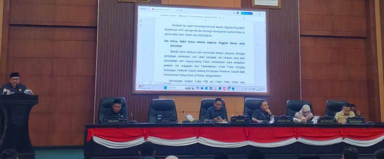Segera Disahkan, DPRD Gelar Paripurna Jawaban Bupati Raperda Perseroda BPR Bank Jombang
