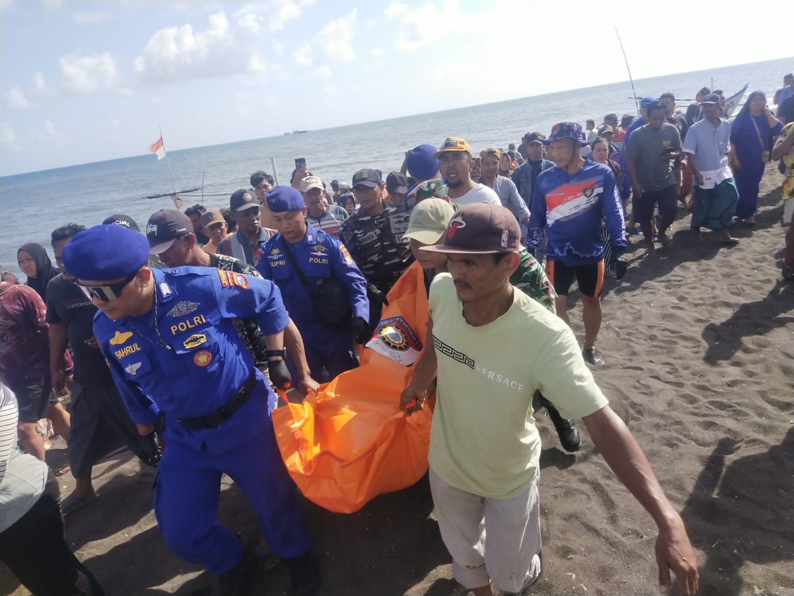 Hilang Saat Melaut, Nelayan Jangkar Situbondo Ditemukan Meninggal