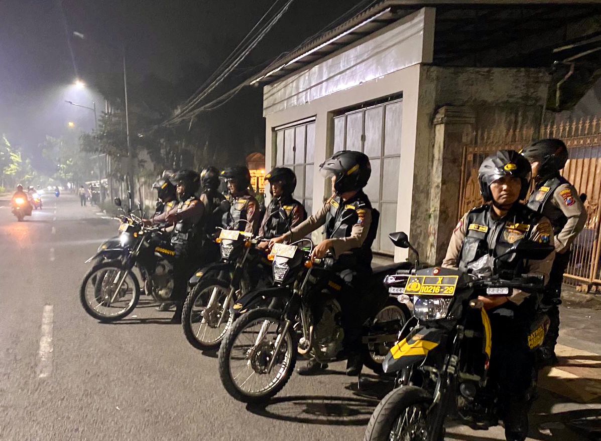 Nihil Kejadian, Malam Minggu di Surabaya Terkendali Berkat Patroli Intensif Tim Jogoboyo 97