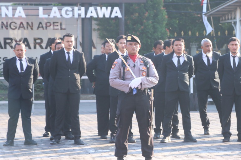 Peringati Hari Juang Polri 2025, Polres Pasuruan Gelar Upacara