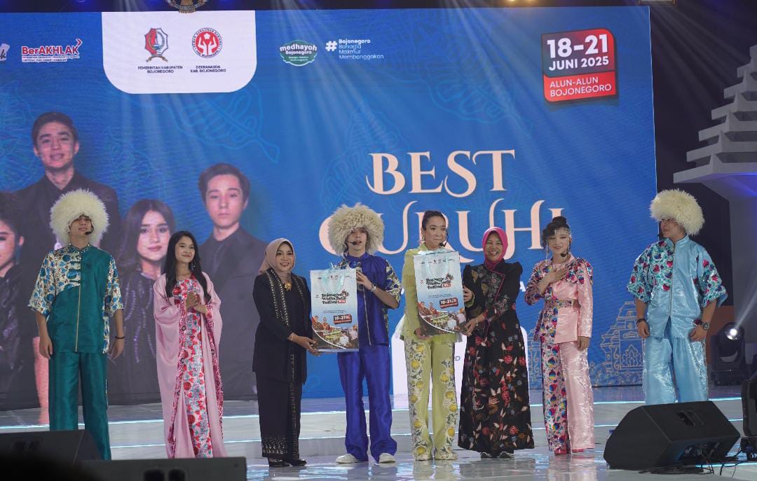 Wabup Nurul Azizah Tekankan Duta Wisata Kange Yune 2025 sebagai Pimpinan dan Tauladan