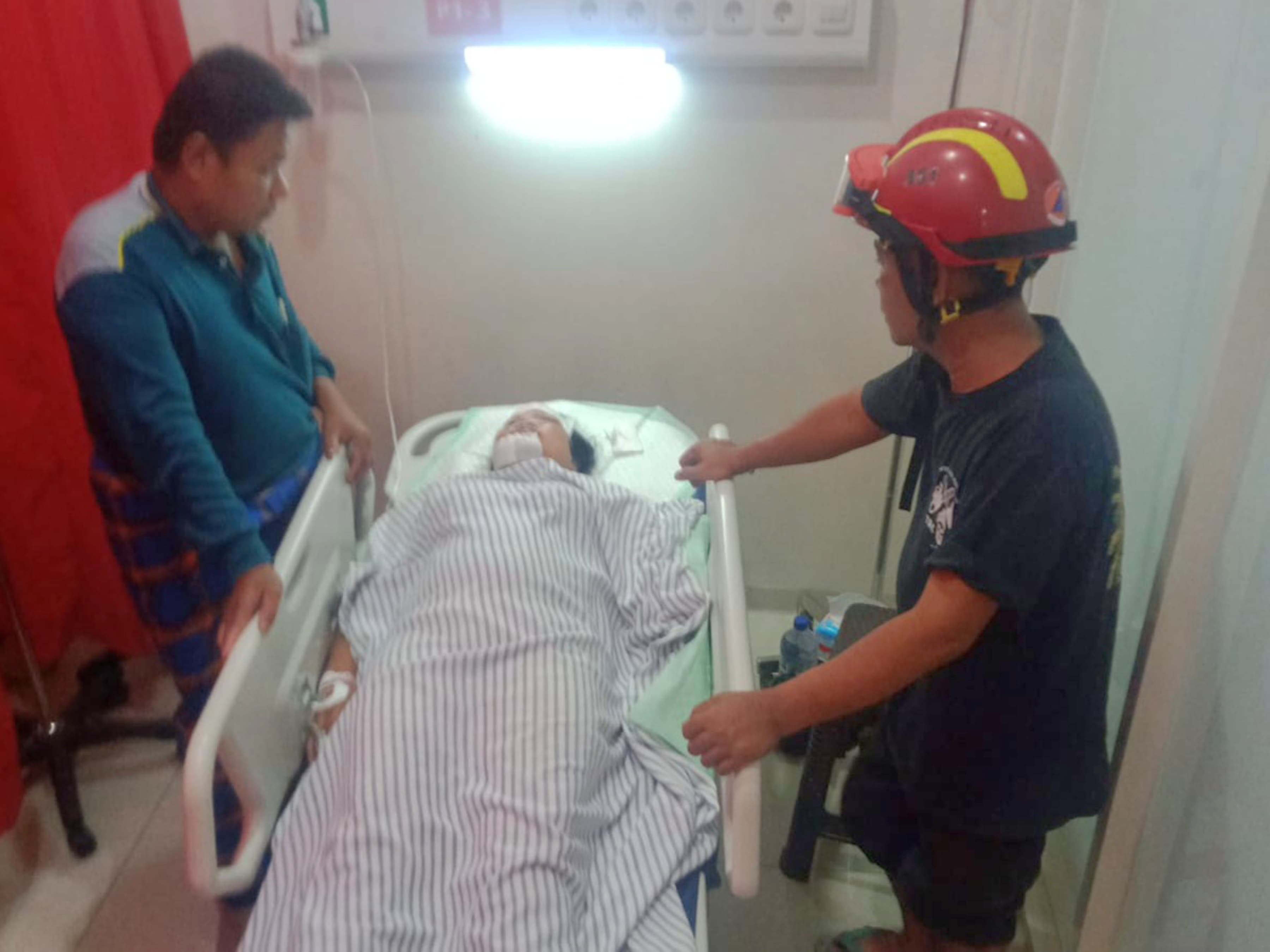 Rumah Tersambar Petir di Prigen Pasuruan, Satu Warga Luka Parah