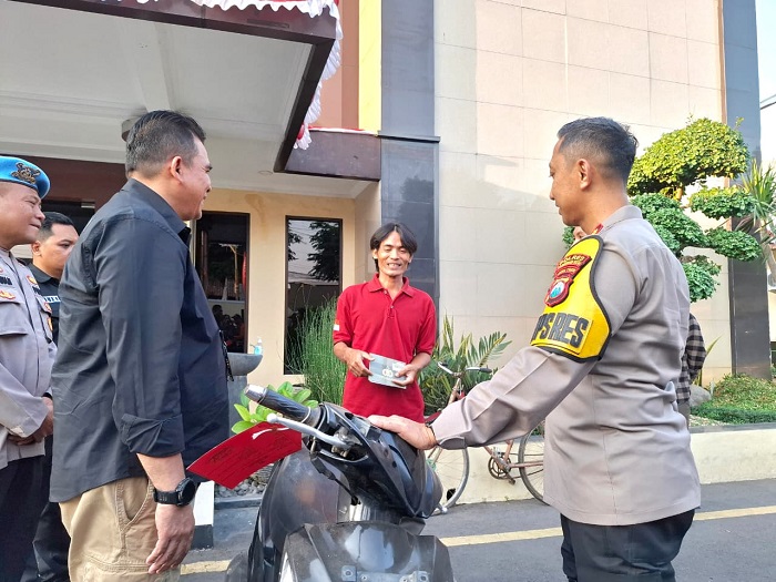 Polisi Ringkus Komplotan Curat dan Penadah di Pasuruan, Belasan Motor Bodong Disita