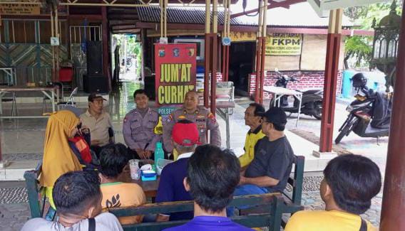 Jum’at Curhat Polsek Rungkut Bersama Tiga Pilar Tampung Aspirasi Warga