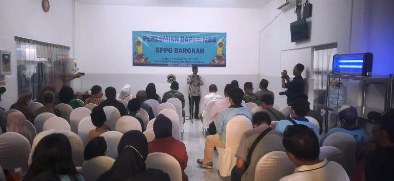 Polsek Rungkut Hadiri Peresmian Dapur SPPG Barokah Surabaya, Siap Sediakan 4.000 Porsi