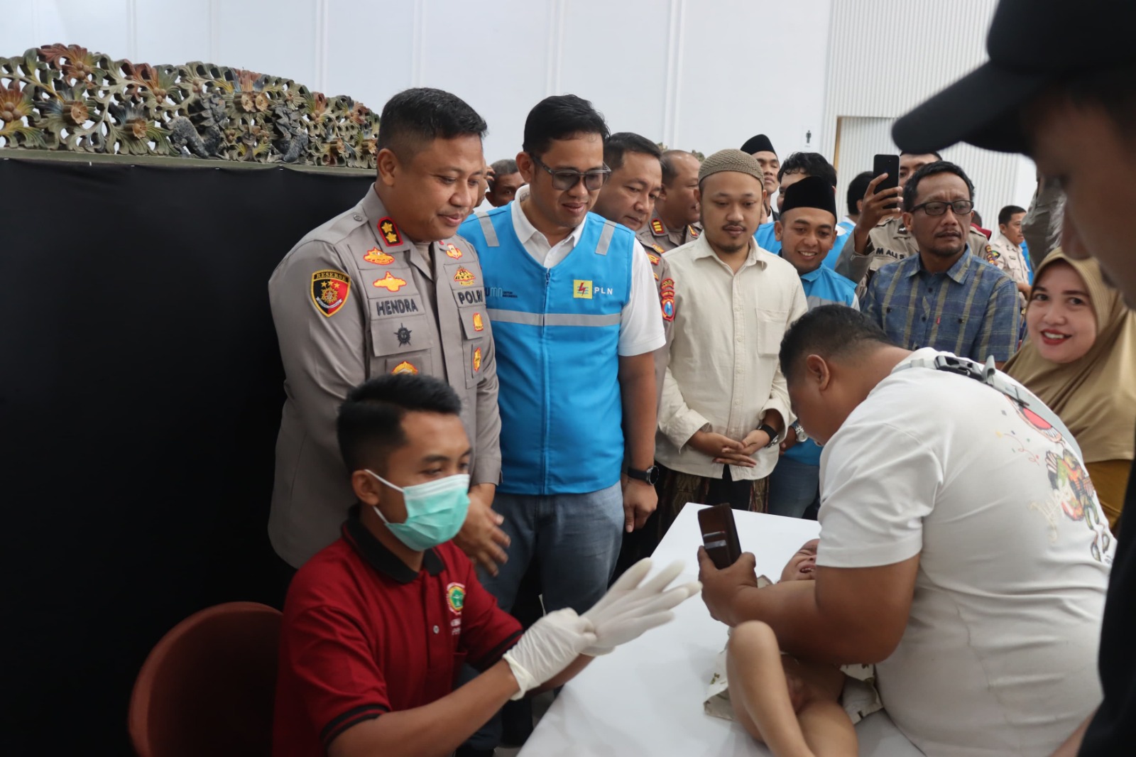 UID PLN Jatim dan Polres Pamekasan Gelar Khitanan Massal Diikuti 25 Anak