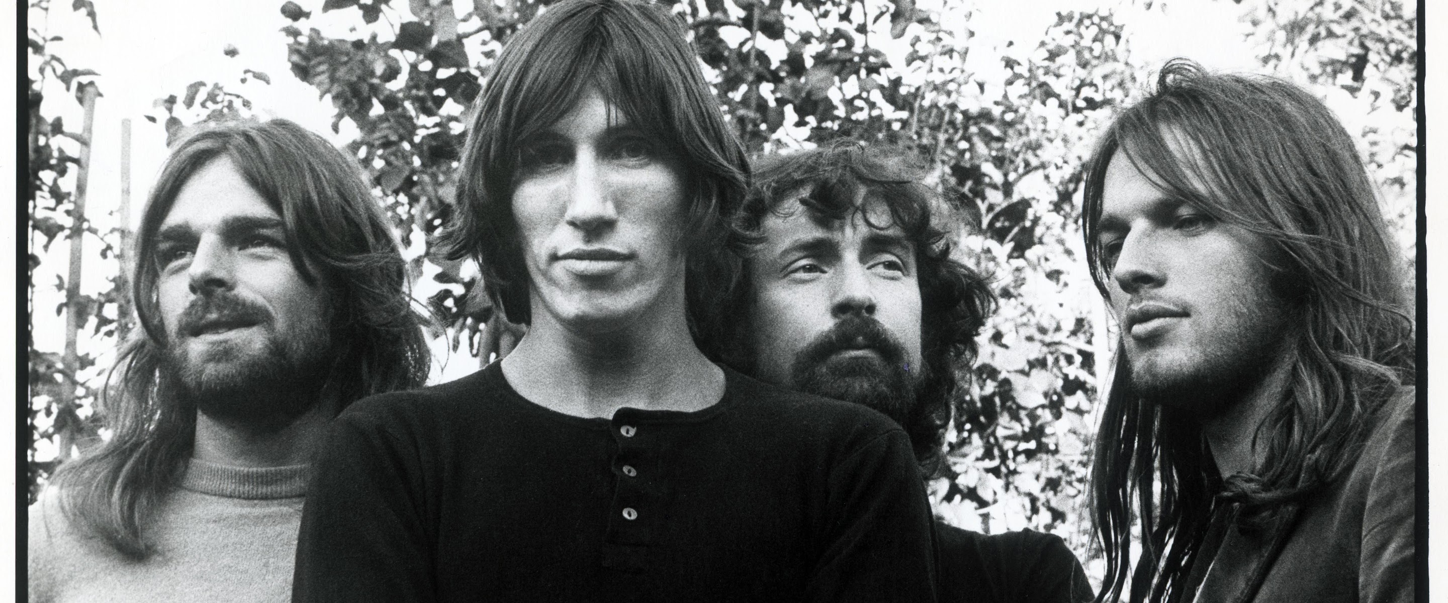 Makna dan Lirik Lagu Another Brick In The Wall (Part 2) - Pink Floyd Beserta Terjemahannya