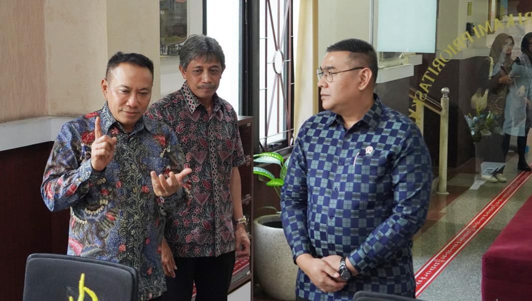 Kunjungi Kantah Surabaya I, Wakil Menteri ATR/BPN: Kecepatan Pelayanan dan Integritas Tetap Jadi Prioritas 