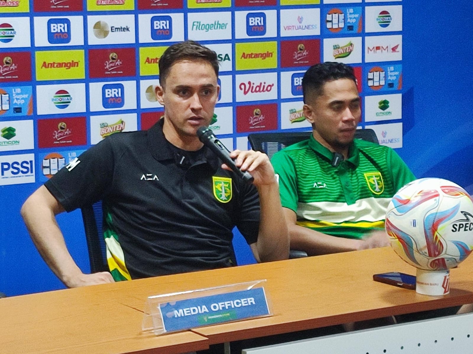 Paul Munster Kecewa Persebaya Kalah Telak