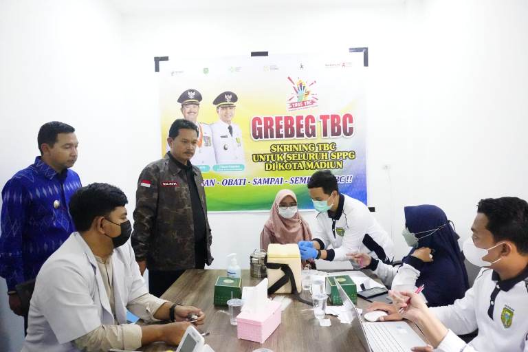 Pemkot Madiun Wajibkan Skrining TBC untuk Karyawan Dapur MBG Demi Keamanan Ribuan Anak