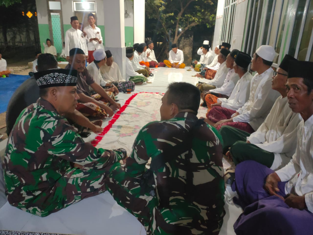 Satgas TMMD ke-121Gelar Yasinan di Rumah Warga