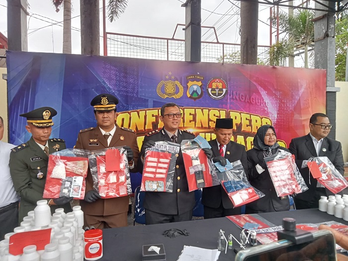 Polres Tulungagung Ungkap 70 Kasus Narkoba, Sita 815 Gram Sabu dan 219 Ribu Pil Dobel L