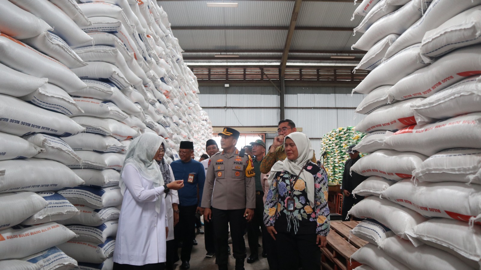 Polresta Banyuwangi Bersama Forkopimda Pastikan Stok Sembako Aman selama Ramadan