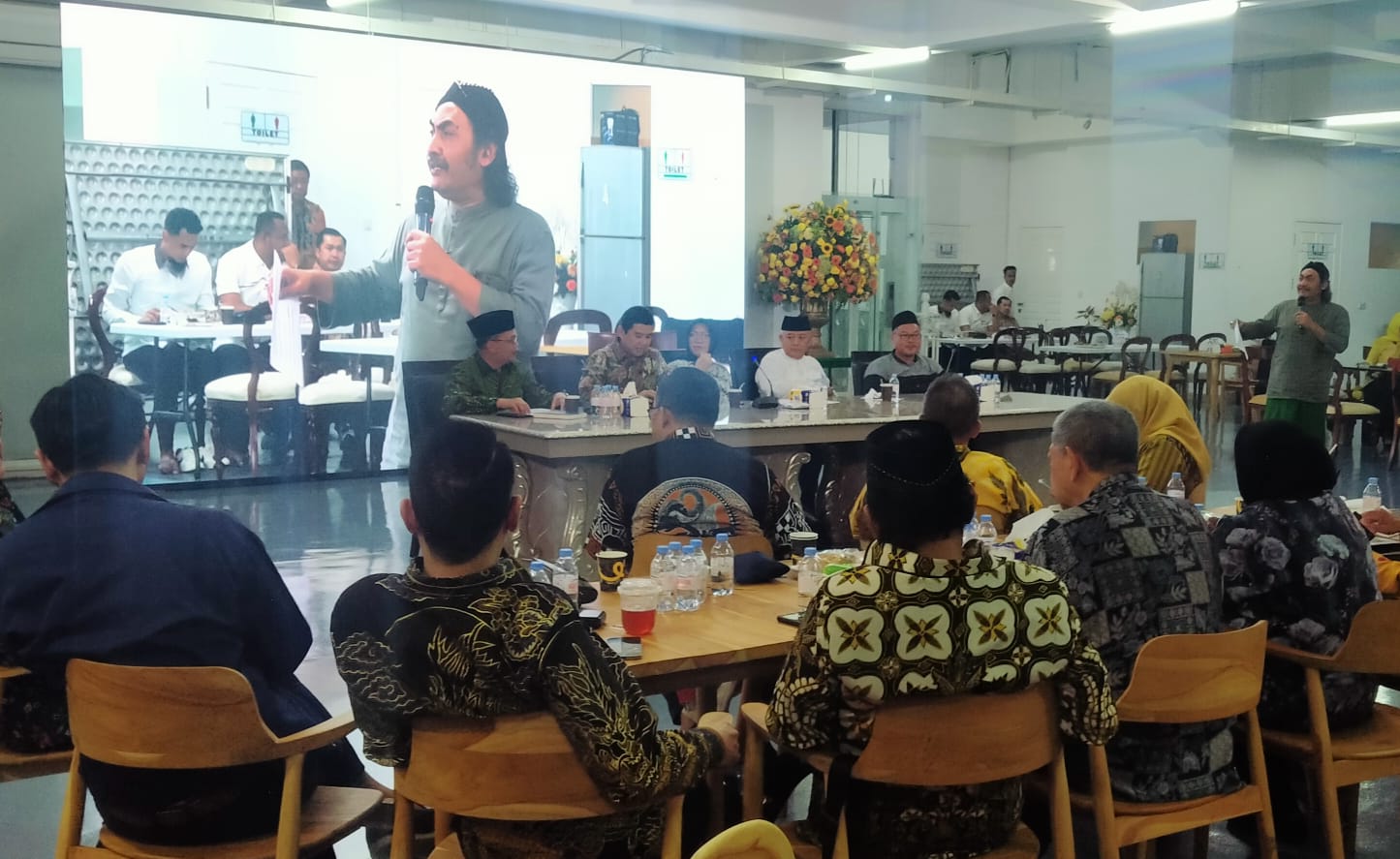 Sambil Halalbihalal, Mujadalah Kiai Kampung Beri Resolusi Pemerintah