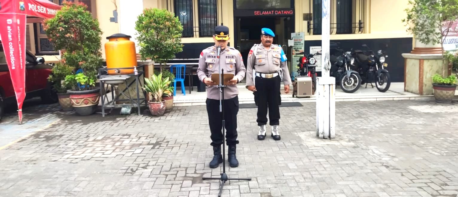 Pimpin Apel Operasi Mantap Brata, Kapolsek Simokerto Pastikan Kesiapan Personel