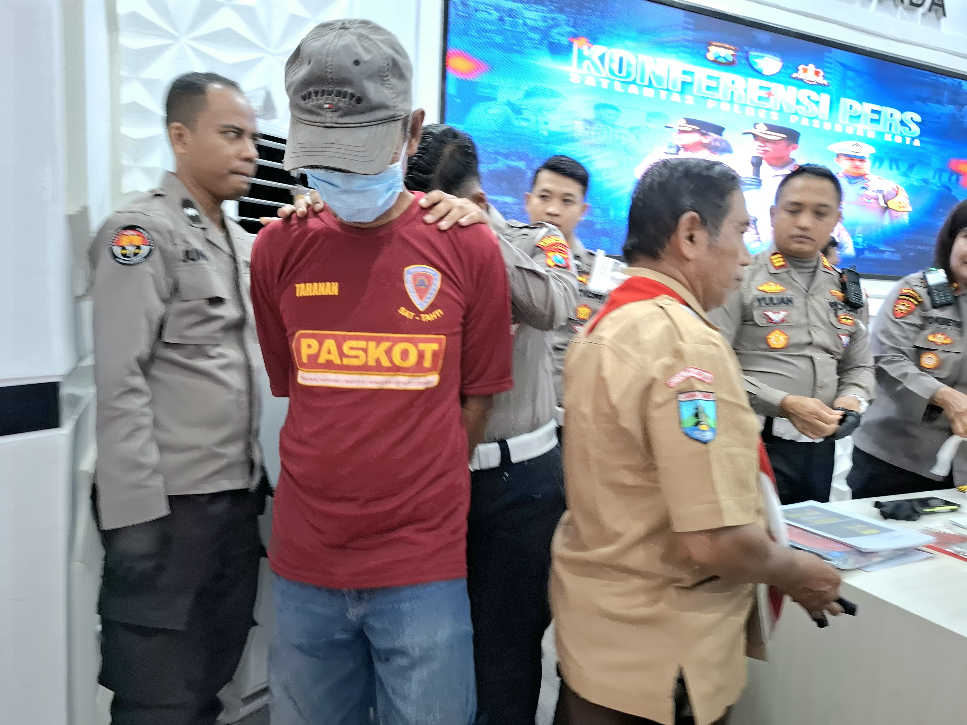 Berkat CCTV, Satlantas Polres Pasuruan Kota Ringkus Sopir Truk Tabrak Lari Pelajar