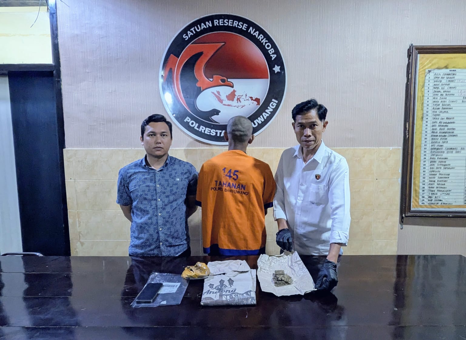 Polresta Banyuwangi Gagalkan Pengiriman Ganja, Satu Tersangka Diamankan