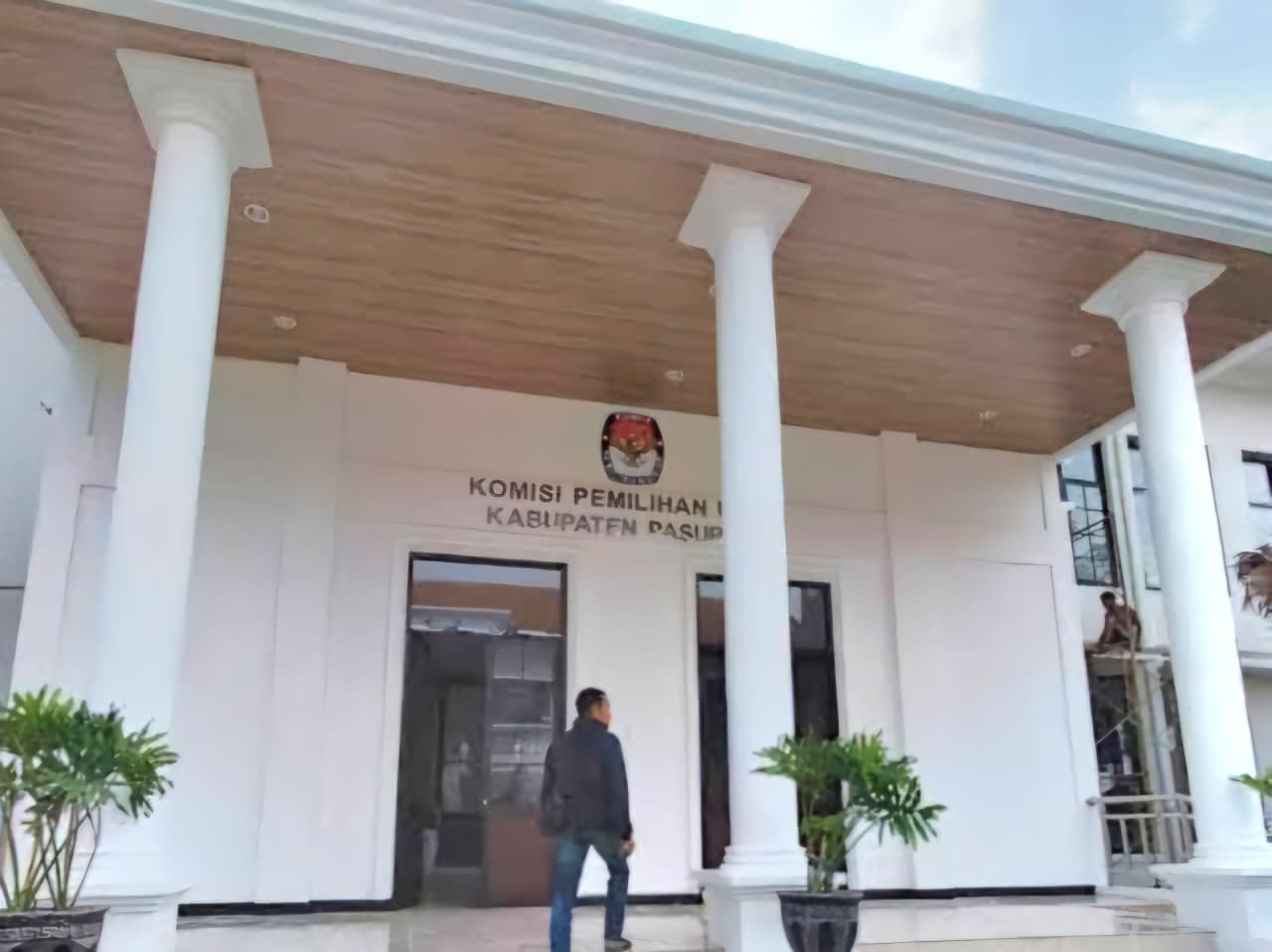 Dukung Wisma Atlet, KPU Kabupaten Pasuruan Siap Direlokasi