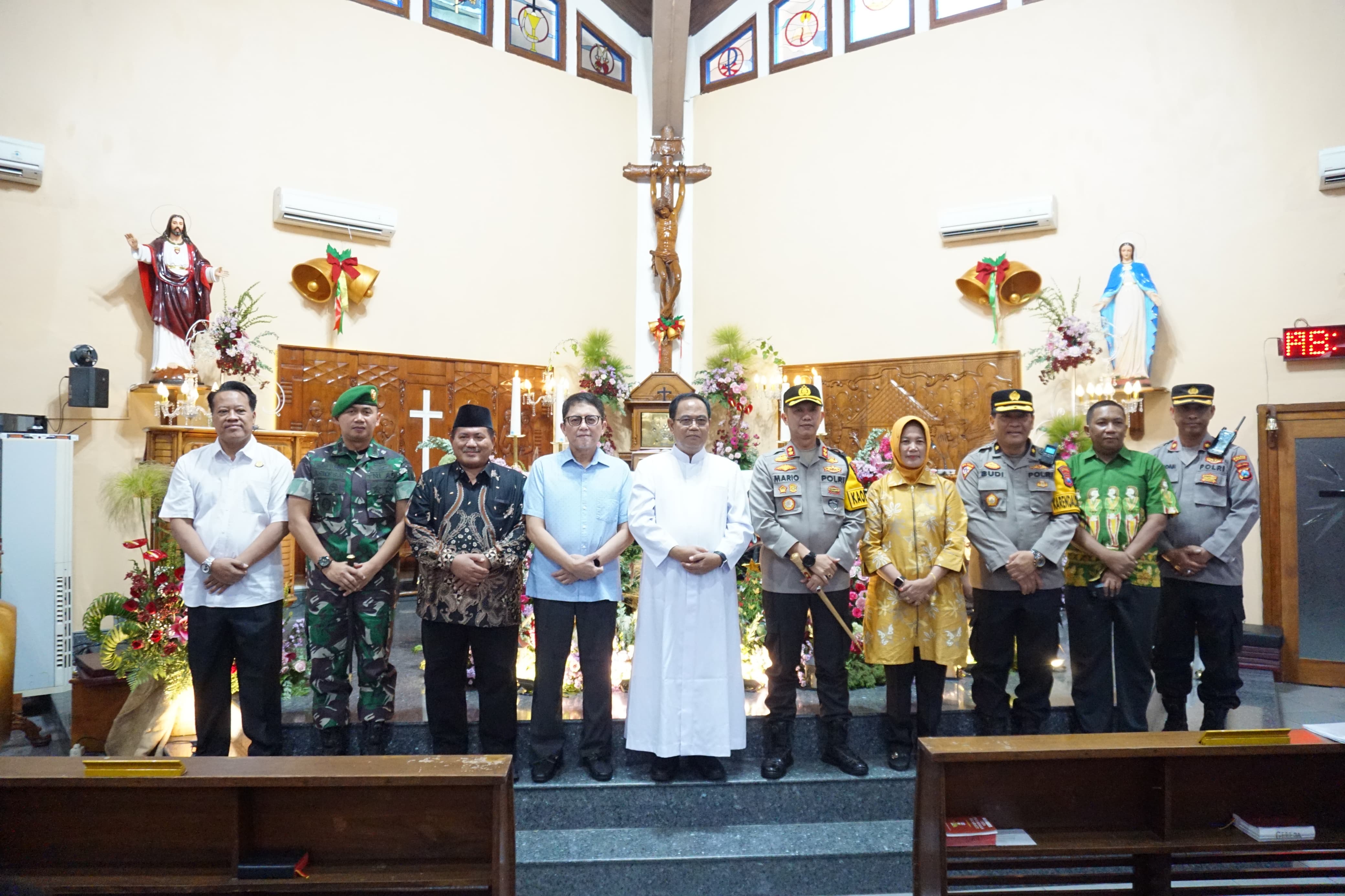 Pastikan Natal Aman dan Lancar, Forkopimda Bojonegoro Kunjungi Sejumlah Gereja