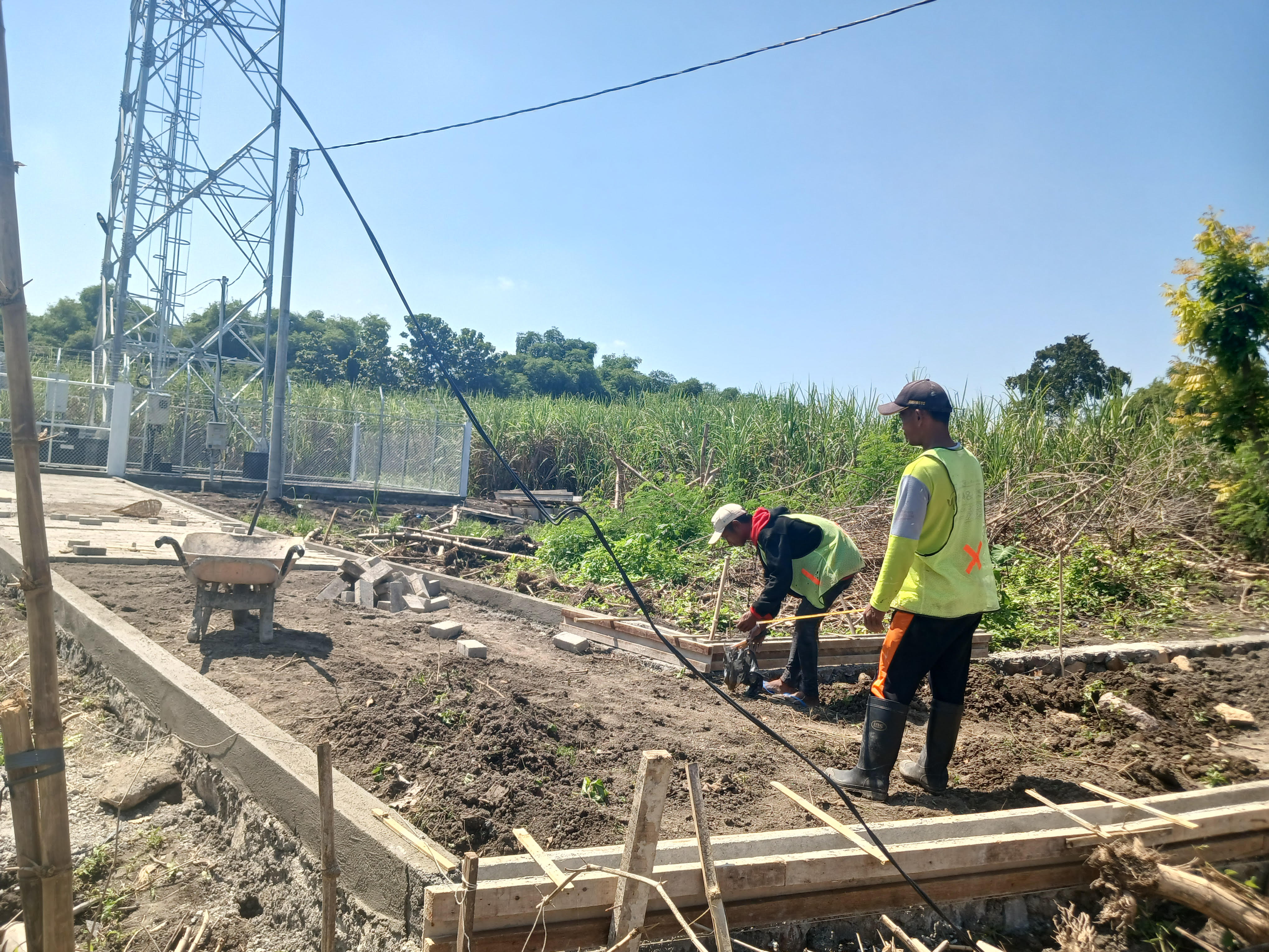 Tower BTS Ilegal Tetap Berdiri, Pemdes Sogo Ancam Penyegelan