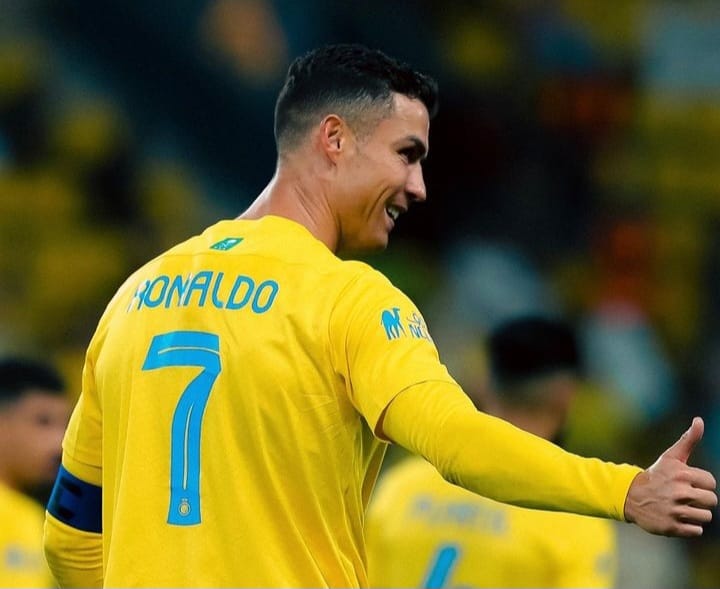 Hattrick dengan Gaya Khas, Ronaldo Bawa Al Nassr Tekuk Al Tai