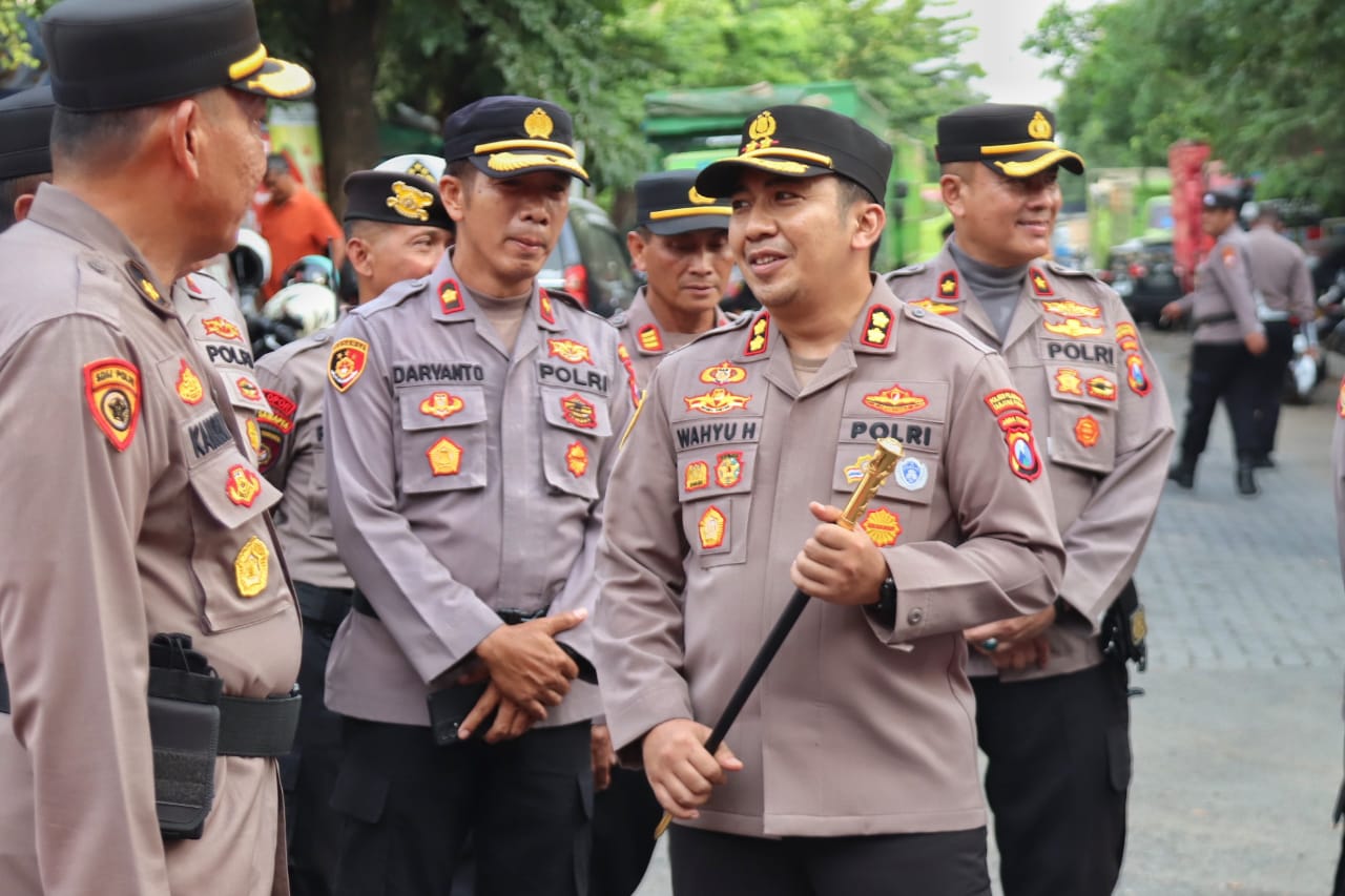 Kapolres Pelabuhan Tanjung Perak AKBP Wahyu Hidayat Tekankan Soliditas dan Inovasi Pelayanan