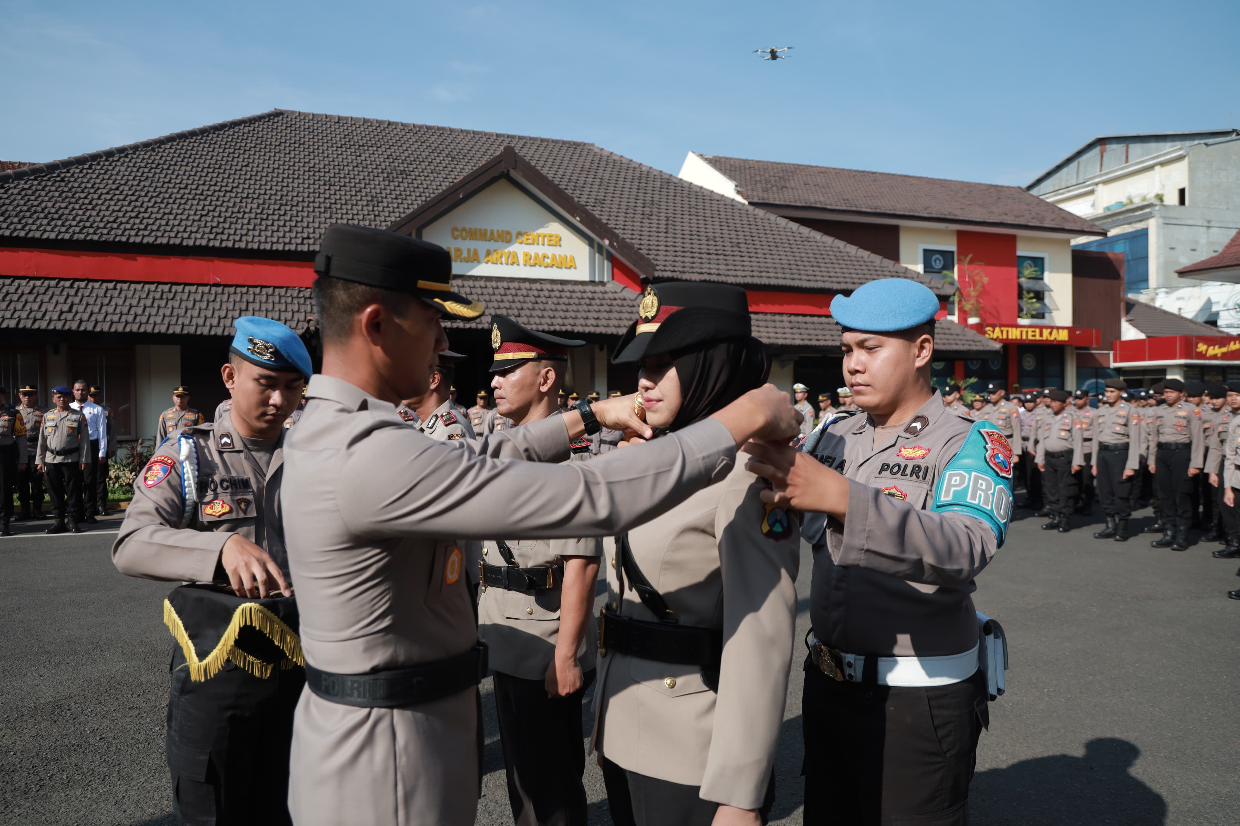 Kapolres Jember Lantik KBO Satlantas Jabat Kapolsek Kalisat Sebagai Bentuk Penyegaran dan Peningkatan Kinerja