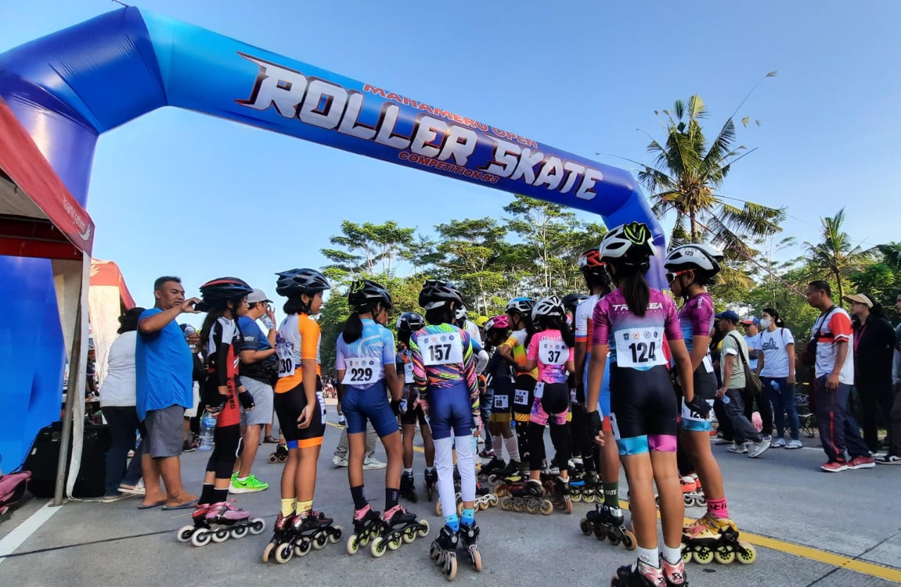 Marathon Mahameru Open Roller Skate #3 Suguhkan Keindahan Alam Pesisir Selatan Lumajang