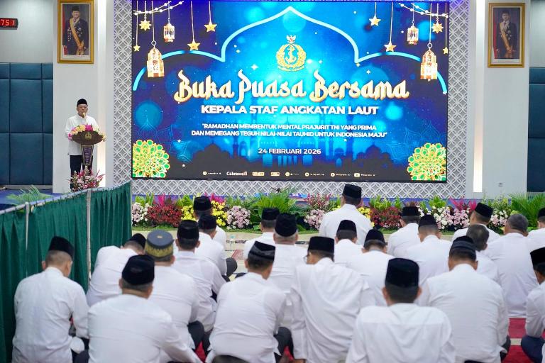 Buka Bersama KSAL, Menteri Nusron: Negara Besar Mampu Ciptakan Rasa Aman