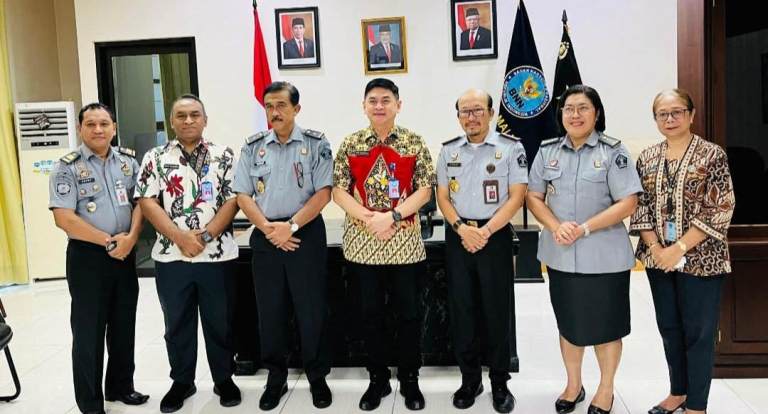 Tingkatkan Sinergi, Kakanwil Kemenkumham Maluku Koordinasi dengan BNNP Maluku 