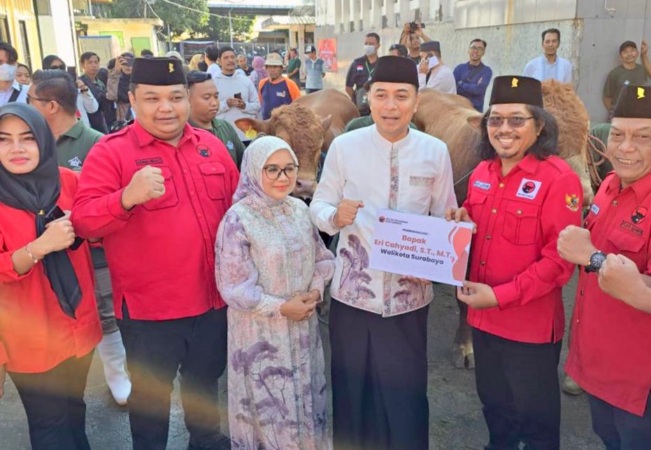 Potong 15 Sapi, PDIP Surabaya Jadikan Iduladha Momen Perkuat Spiritual