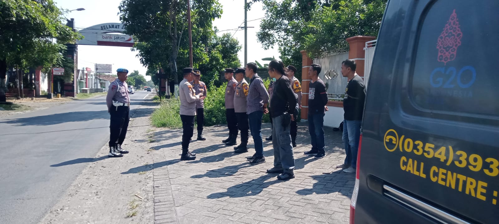 Antisipasi Demo, Polres Kediri Lakukan Penyekatan di Wilayah Perbatasan