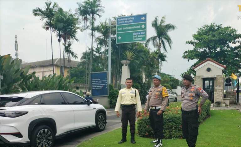 Polsek Lakarsantri Intensifkan Patroli Presisi di Citraland