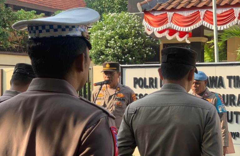 Polsek Rungkut Tekankan Antisipasi Balapan Liar dalam Apel Pimpinan