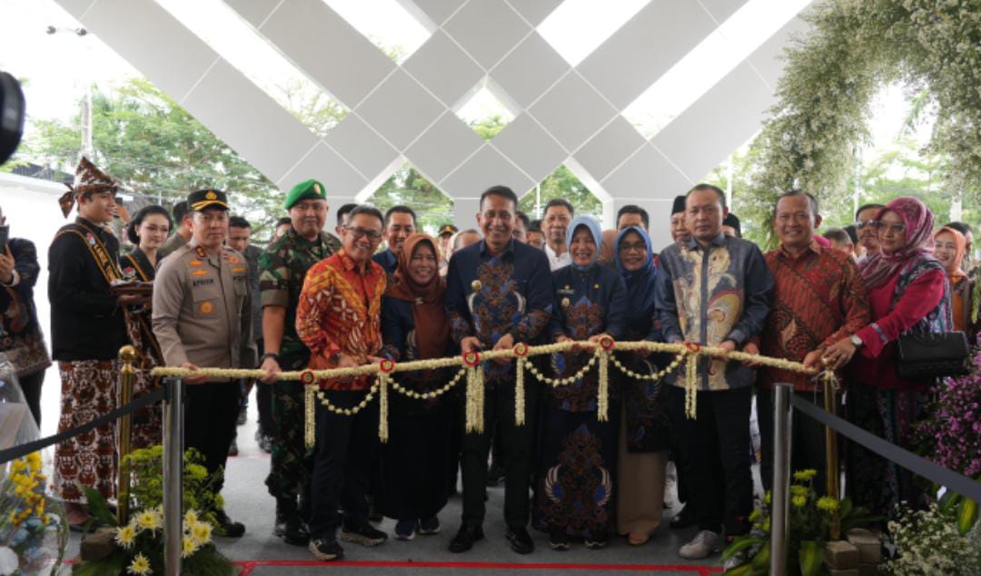 Bupati Setyo Wahono Resmikan Gedung Baru PT BPR Bojonegoro, Dorong Inovasi dan Penguatan Ekonomi Kerakyatan