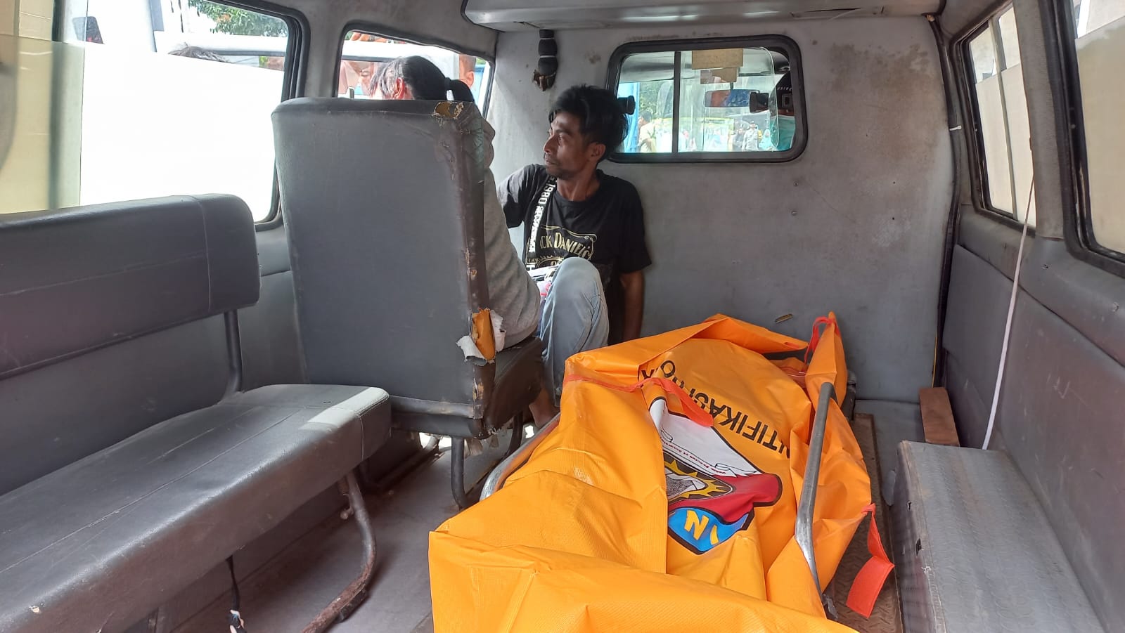 Karyawan Distributor Tepung Ditemukan Tewas di Mess, Polisi Selidiki Penyebab Kematian