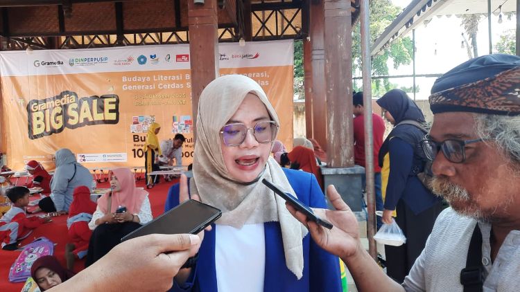 Bunda Baca Una Buka Festival Literasi Situbondo 2025