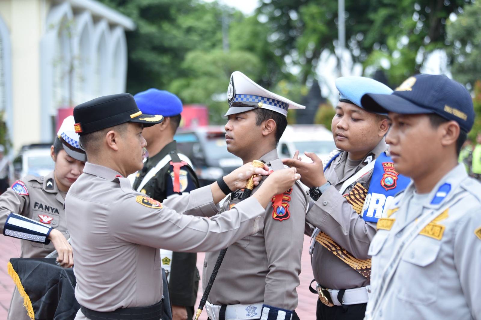 Polres Gresik Gelar Apel Operasi Lilin Semeru 2025, Pastikan Nataru Aman dan Nyaman