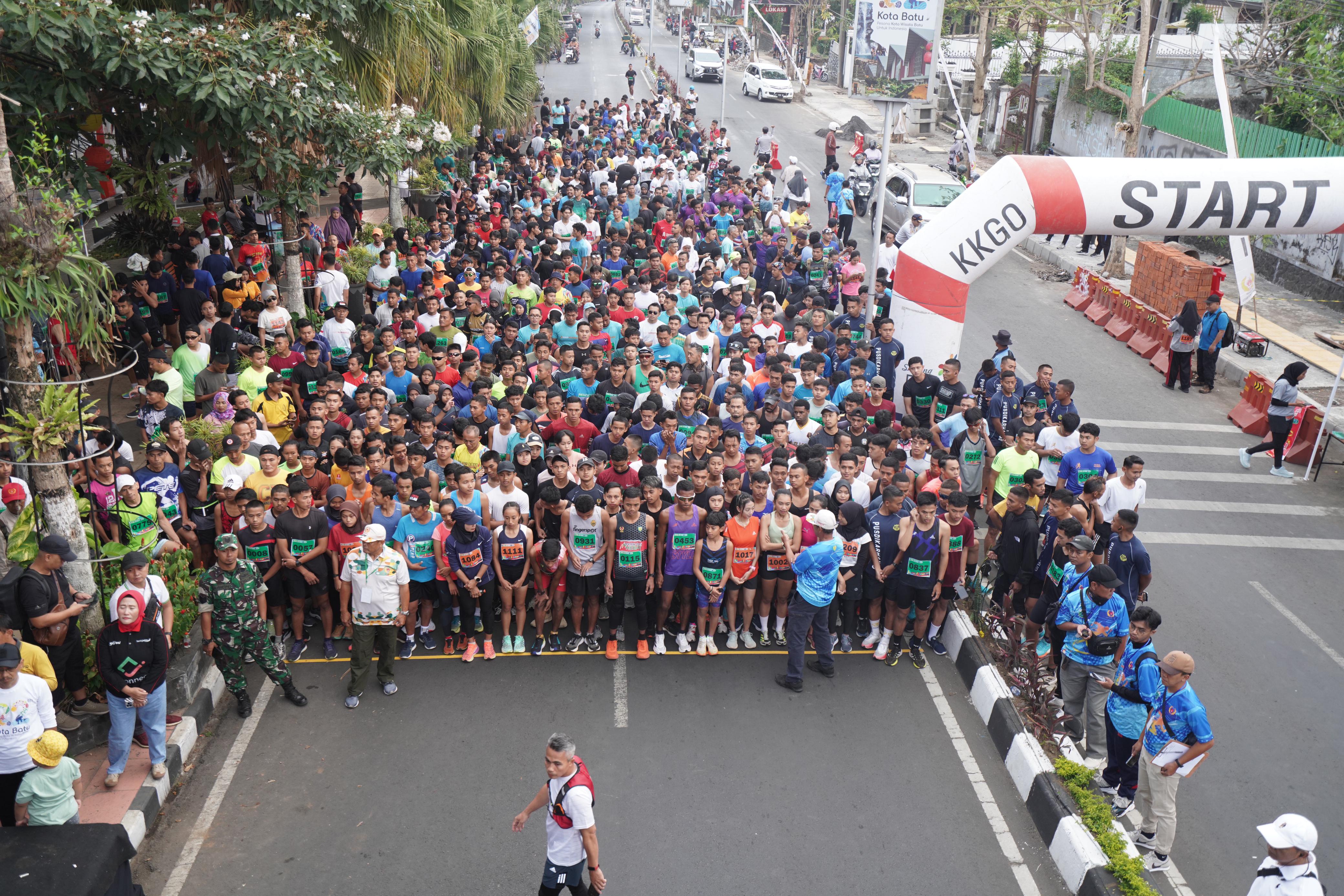 KWB Run 2023 Ajak Generasi Muda Hidup Sehat dan Bersih