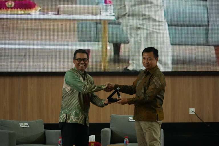 Dorong UNEJ Buka Pusat Pelatihan Desa Iklim Jember Jadi Sorotan Kemendes