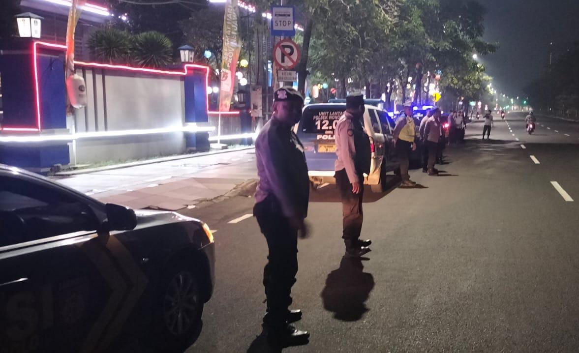 Polsek Gayungan Gelar Patroli Malam, Situasi Aman Kondusif