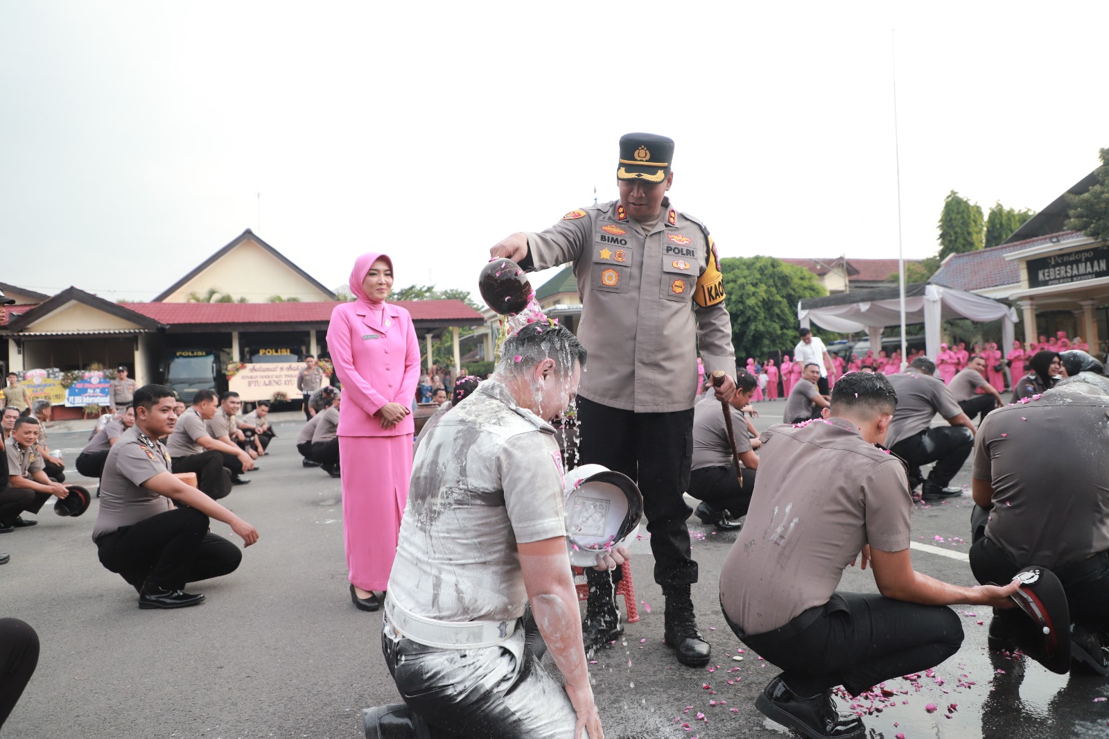58 Personel Polres Kediri Naik Pangkat