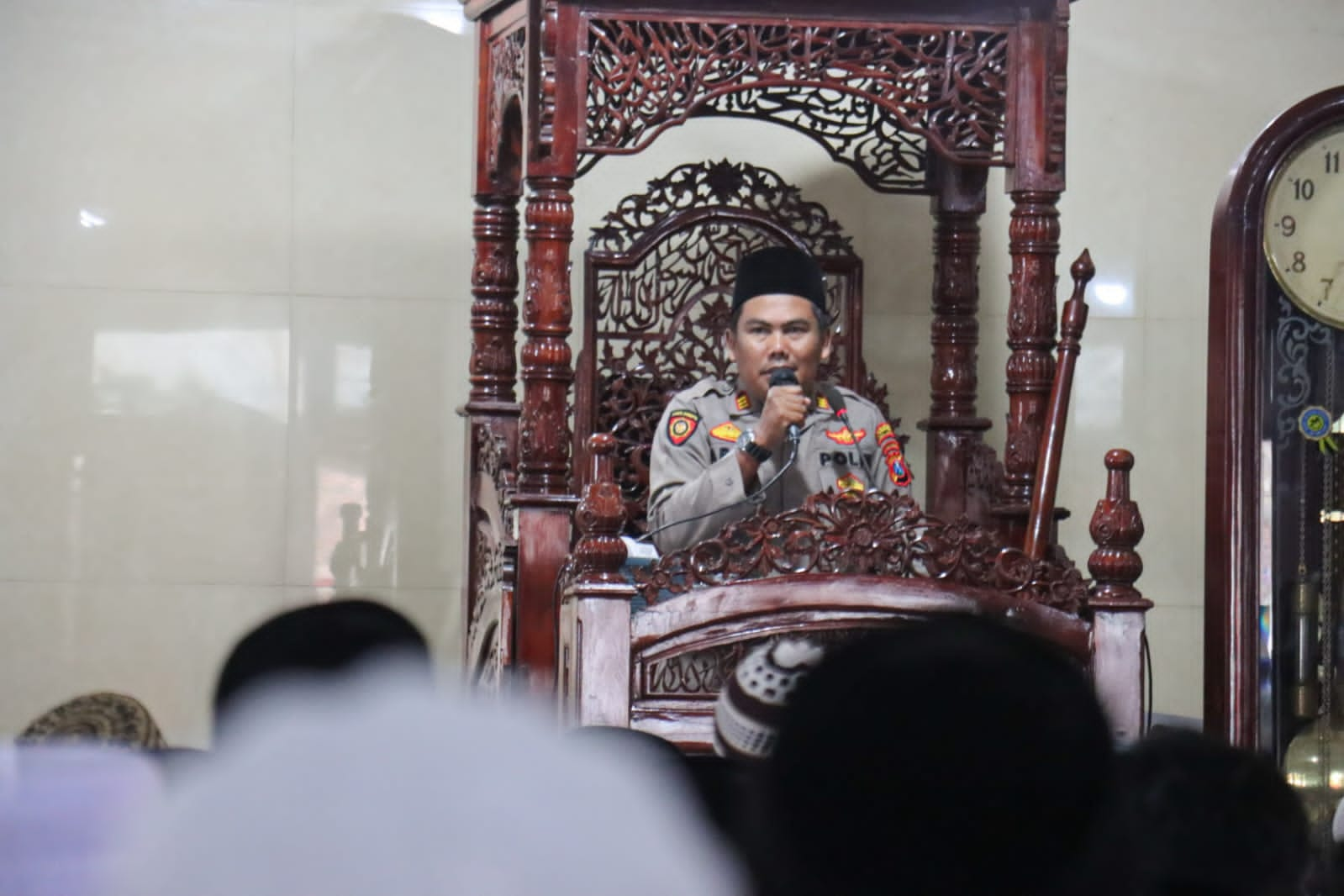 Safari Jum'at, Kasatbinmas Polres Lumajang Beri Imbauan Kamtibmas Jelang Pilkada