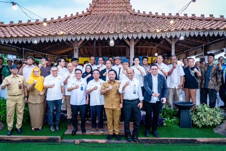 Komisi IV DPR RI Pastikan Alokasi Pupuk Bersubsidi untuk Petambak Gresik di Tahun 2026