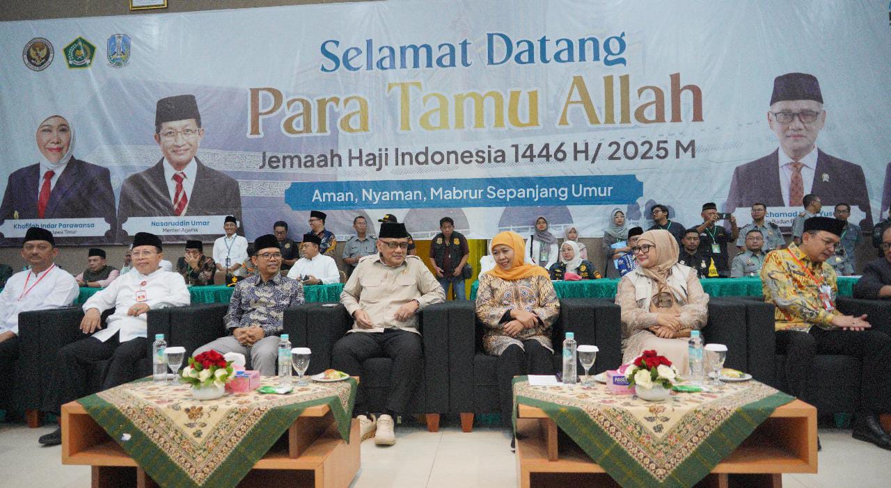 Kloter Pertama Embarkasi Surabaya Diberangkatkan, Gubernur Khofifah Titip Doa untuk Jawa Timur