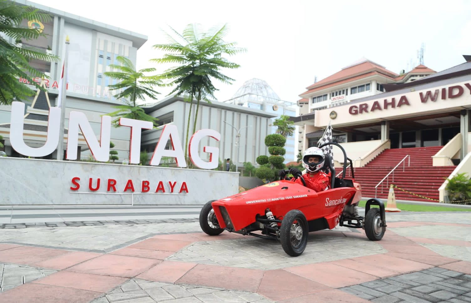 Gunakan Steering Gear Rack, Ini Dia Sancaka Inovasi Mobil Listrik dari Untag Surabaya