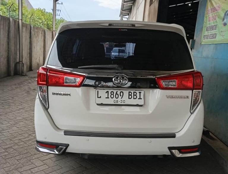 Sopir Pribadi di Surabaya Bawa Kabur Innova Milik Majikan