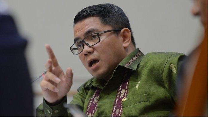 Anggota DPR Arteria Dahlan Sentil Jaksa Agung soal OTT Pejabat Imigrasi Bali