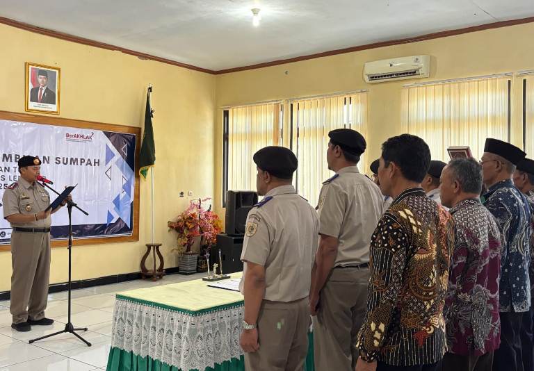 Sukseskan PTSL 2025, Kepala Kantah ATR/BPN Trenggalek Lantik Ratusan Panitia Ajudikasi dan Satgas