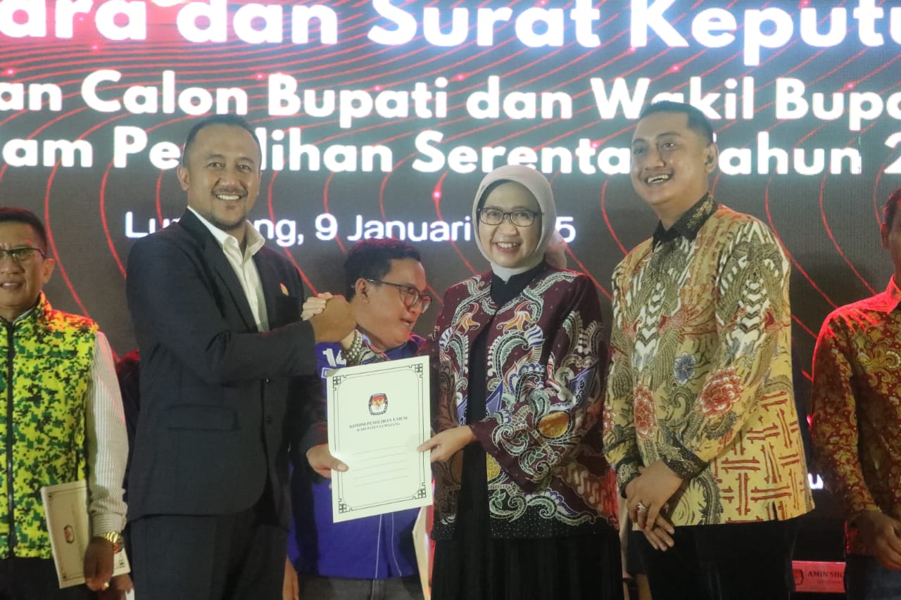 Rapat Pleno Terbuka KPU Tetapkan Bupati dan Wakil Bupati Lumajang Terpilih